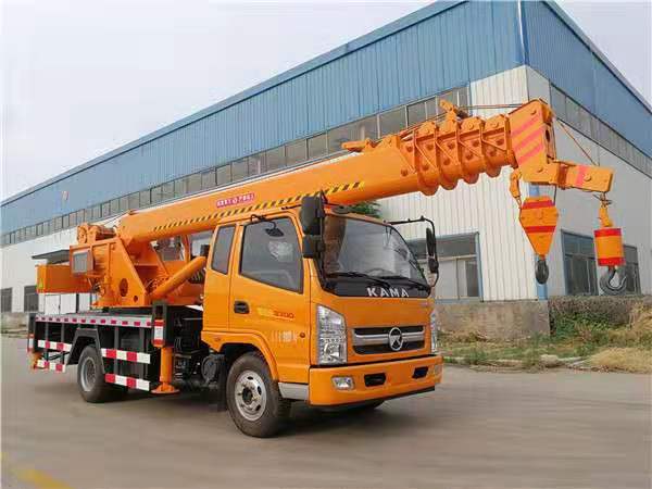 8噸吊車